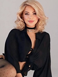 European single Sonja from Tallinn, Estonia