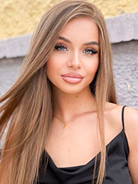 European single Alexia-Cristina from Cluj-Napoca, Romania