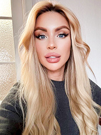 Ukrainian single Zlata from Kyiv, Ukraine