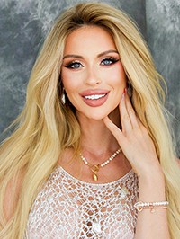 Ukrainian single Zlata from Kyiv, Ukraine
