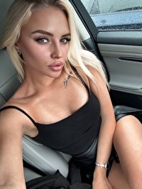 European single Jelizaveta from Tallinn, Estonia