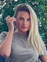 Ukrainian single Inna from Berlin, Germany