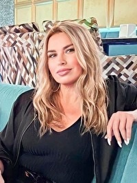 Ukrainian single Inna from Berlin, Germany