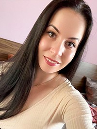 Ukrainian single Alena from Sofia, Bulgaria