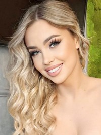 Ukrainian single Marina from Dnipro, Ukraine