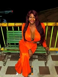 Latin single Margarita from Medellín, Colombia