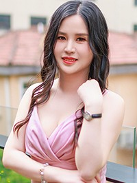 Asian single Peipei (Peri) from Guangzhou, China