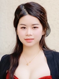 Asian single Mengwei (Mia) from Guangzhou, China