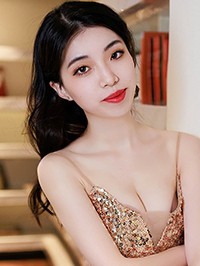 Asian single Xiyue (Sissi) from Guangzhou, China