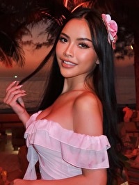 Asian woman Patcharaphorn from Phuket, Thailand