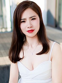 Asian woman Jing (Jane) from Guangzhou, China