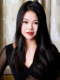 Asian single Zhiqing (Joy) from Guangzhou, China