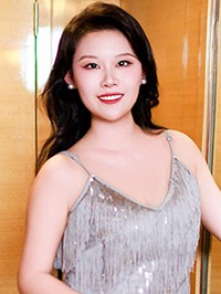 Asian single Shuhan (Hannah) from Guangzhou, China