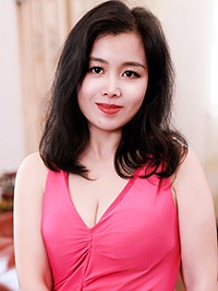 Asian woman Xiaofang (Fang) from Xingtai, China