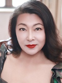 Asian woman Jing (Jing) from Shenyang, China