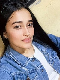 Latin single Darly Xiomara from Villavicencio, Colombia