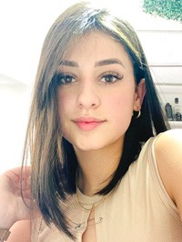 Latin single Darly Yatzury from Cali, Colombia