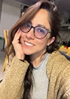 Russian single Paola from Bogotá