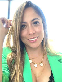 Latin single Paola from Bogotá, Colombia