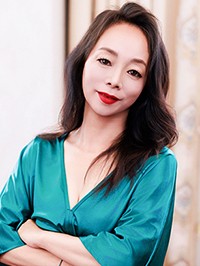 Asian woman Jianlian (Lian) from Baiyin, China