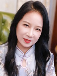 Asian woman Lizhen (Zhen) from Jinan, China