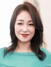 Asian woman Shuying (Ying) from Handan, China