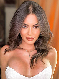 European single Sonia-Georgiana from Craiova, Romania