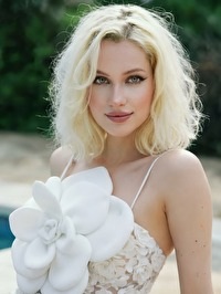 Ukrainian single Yuliia from London, United Kingdom