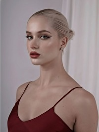 Ukrainian single Yuliia from London, United Kingdom