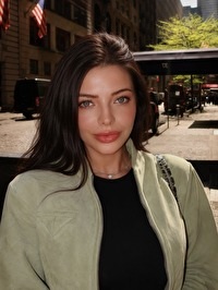 European single Elize from Riga, Latvia