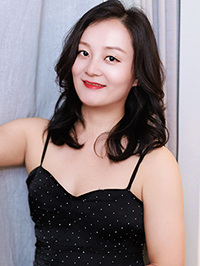 Asian woman Dianju (Ju) from Hefei, China
