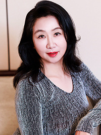 Asian woman Yaping (Ping) from Suzhou, China