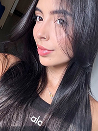 Latin single Darcy Shirley from Medellín, Colombia