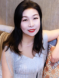 Asian woman Xiaomei (Mei) from Lanzhou, China