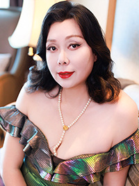 Asian woman Haiyan (Yan) from Zhengzhou, China