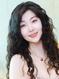 Asian single Yanjing (Jing) from Shanghai, China