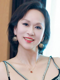 Asian single Peifang (Fang) from Shanghai, China