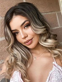 Latin single Gloria from Medellín, Colombia