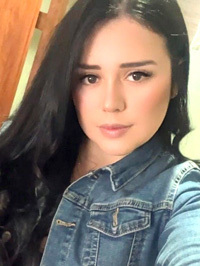 Latin single Carolaine from Bogotá, Colombia