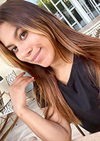 Russian single Valentina from Medellín