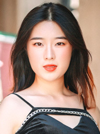 Asian woman Yin (Yin) from Zhengzhou, China