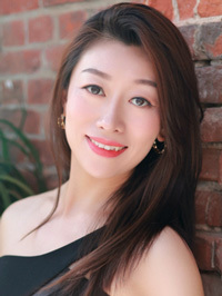 Asian single Shan (Shan) from Zhengzhou, China
