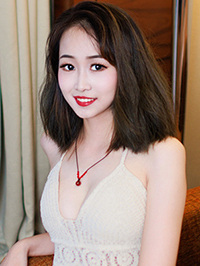 Asian single Yuanyuan (Yuan) from Xiaoyi, China