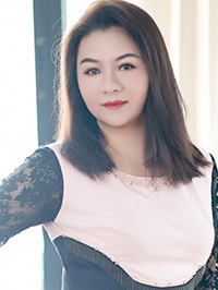 Asian single Huizhen (Zhen) from Zhengzhou, China