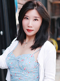 Asian single Shengnan (Nan) from Zhengzhou, China