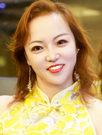 Asian single Lin (Lin) from Shanghai, China