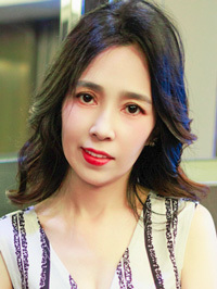 Asian woman Songhua (Hua) from Hefei, China