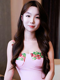 Asian single Xuanyan (Yan) from Taiyuan, China