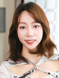 Asian woman Rui (Rui) from Fuzhou, China