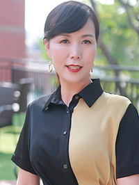 Asian woman Qiaolian (Lian) from Zhengzhou, China